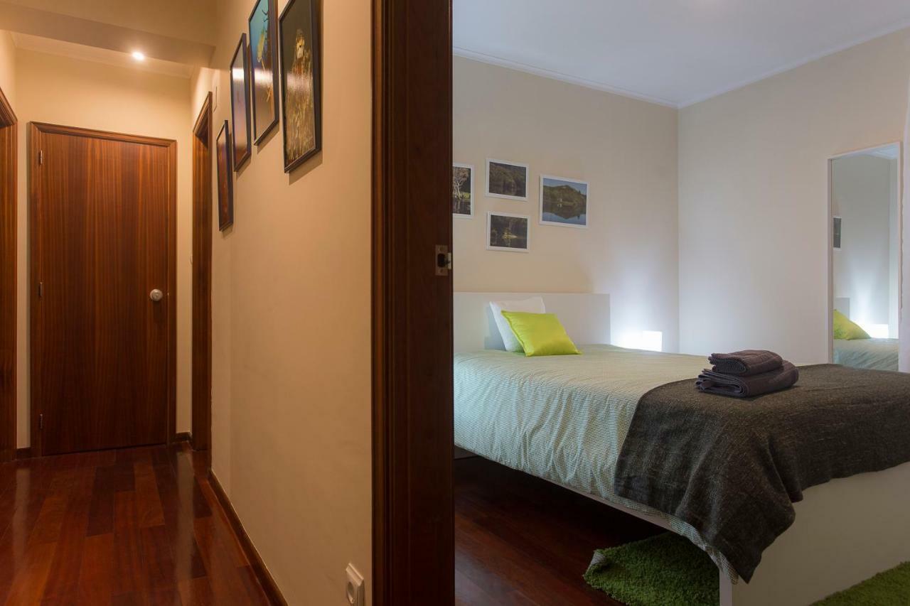 Green & Blue 3 Bedrooms Понта-Делгада Экстерьер фото